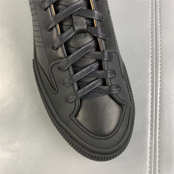 Three-piece vacation swimsuit