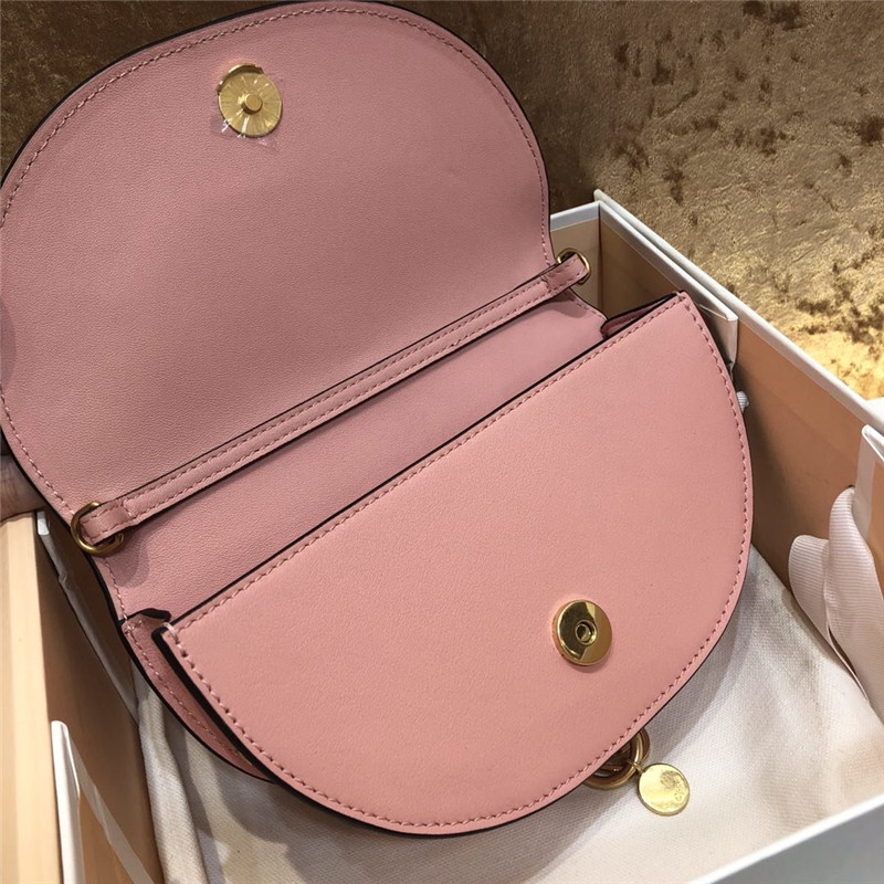 chloe nile minaudiere biscotti beige bag pink - Image 9