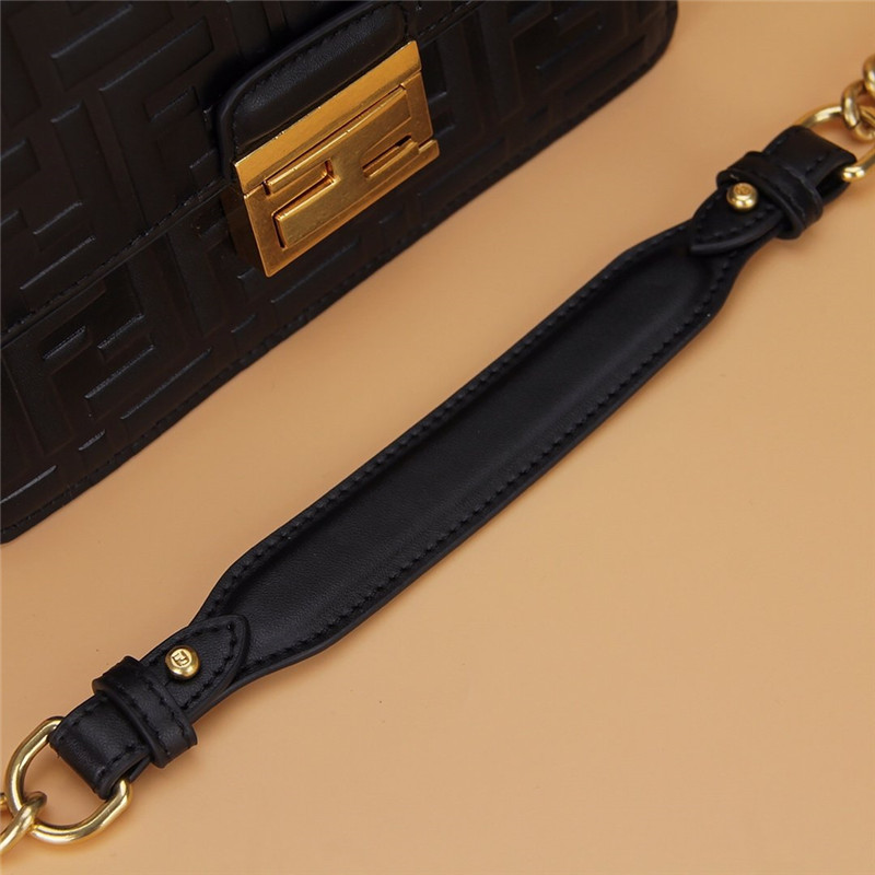 fendi kan i small - Image 4