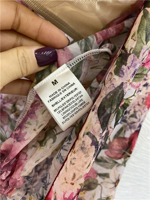 Three-piece vacation swimsuit - Image 4