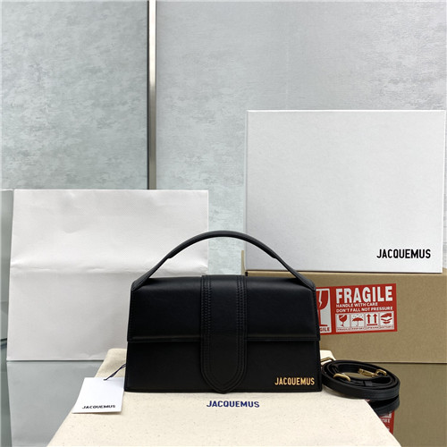 jacquemus bambino bag