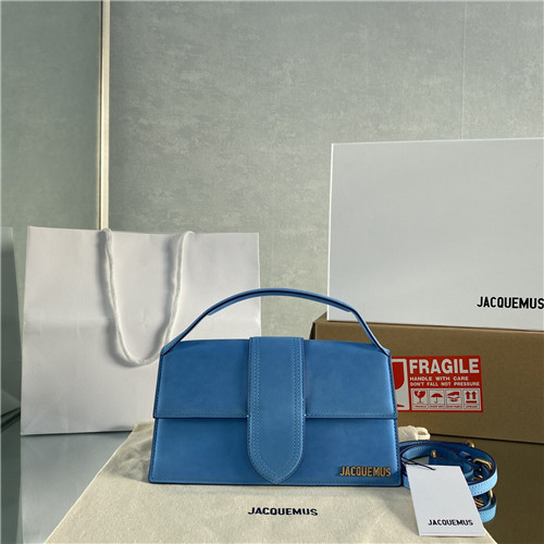 jacquemus bambino bag