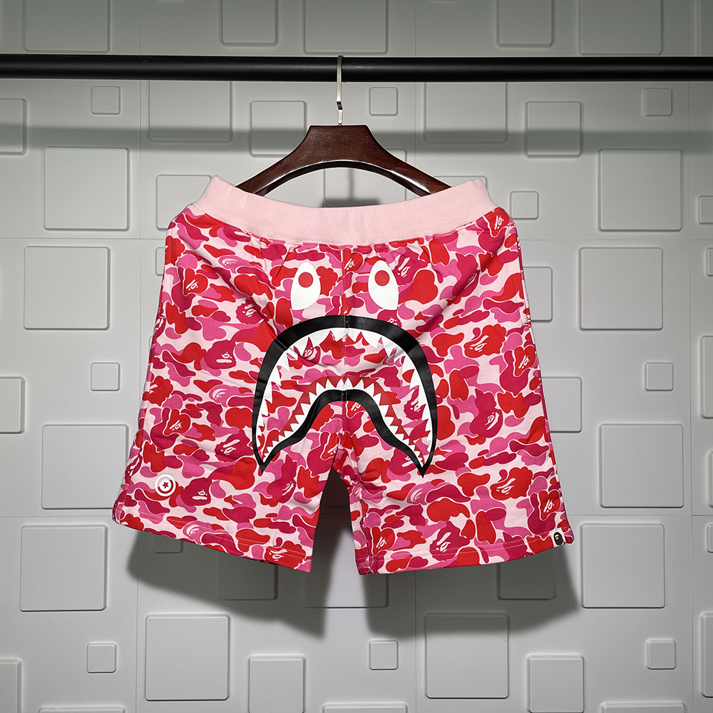 BAPE CAMOUFLAGE SHORTS - Image 3