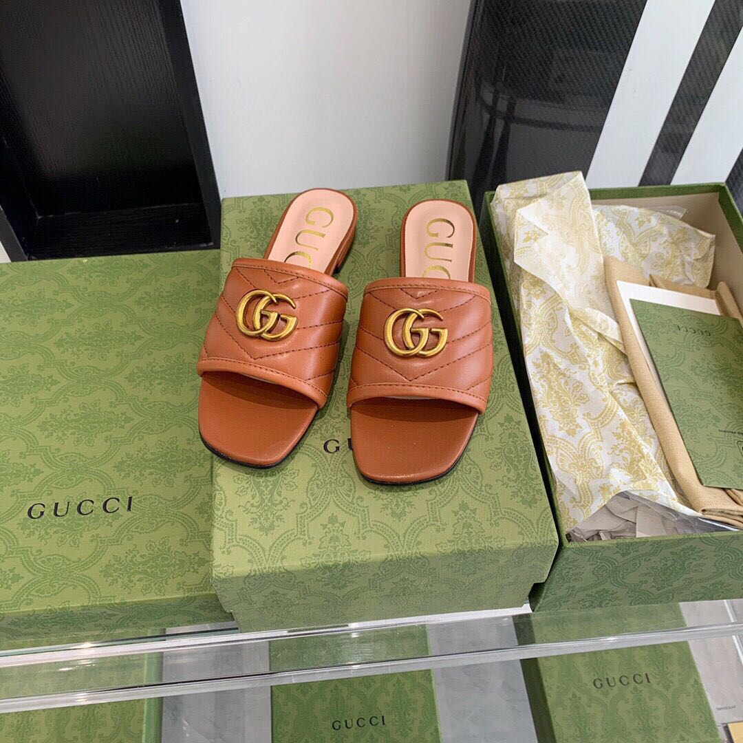 Gucci Women's Slide With Double G - Image 4